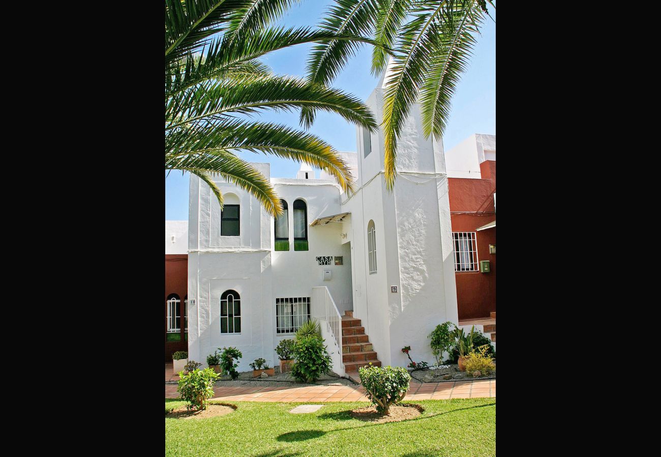 Terraced House in Nerja - Town House Alhambra 9 in Nerja