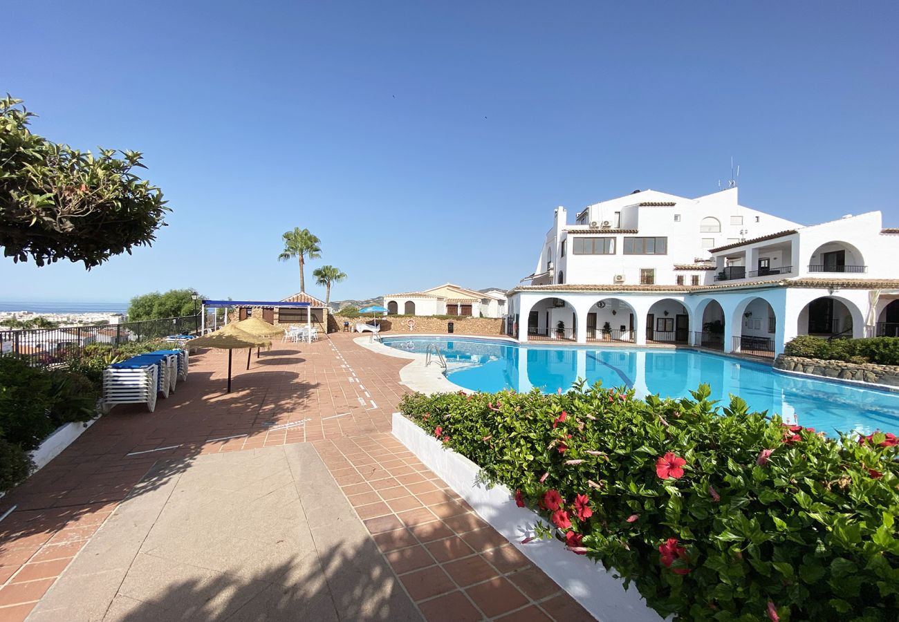 Apartment in Nerja - Los Naranjos 15A
