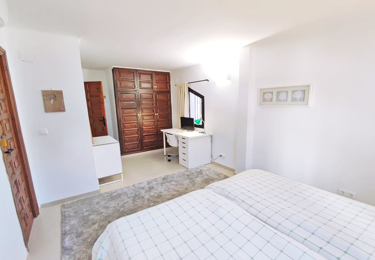 Apartment in Nerja - Los Naranjos 15A