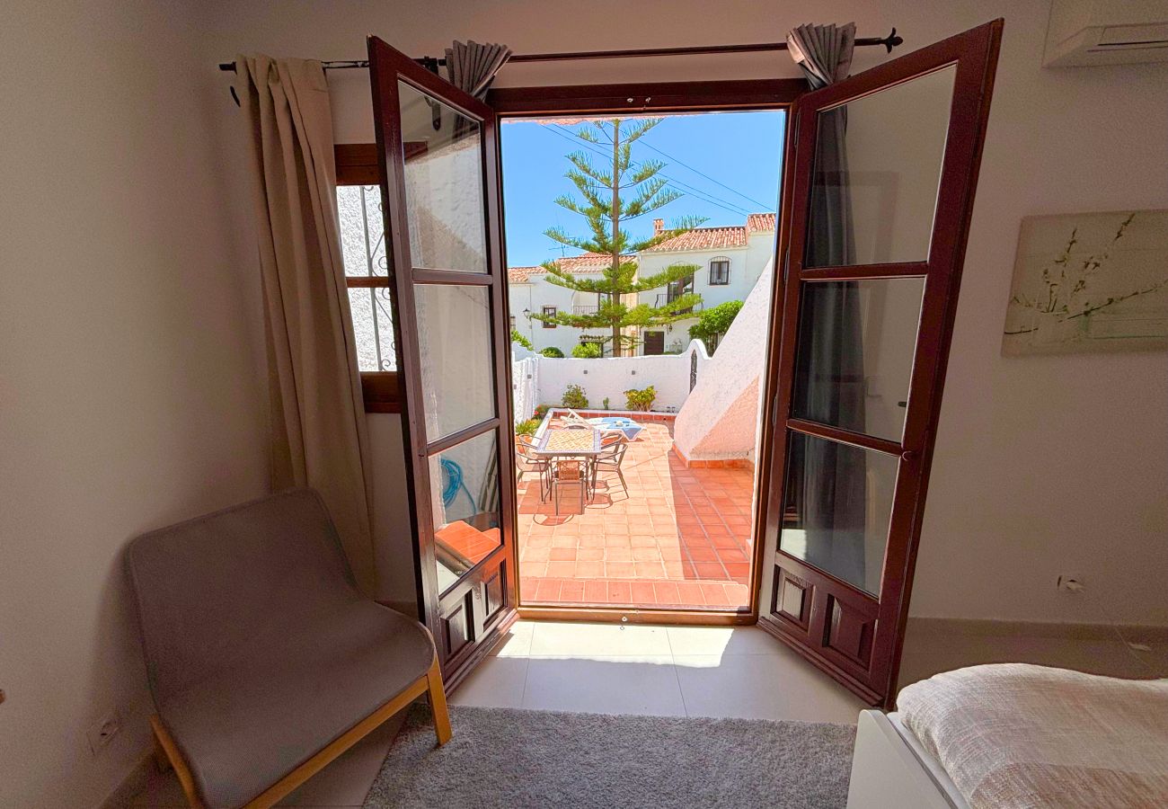 Apartment in Nerja - Los Naranjos 15A