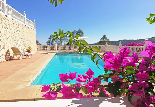 Country house in Torrox - Villa Sinsonte Country house in Torrox - Villa Sinsonte