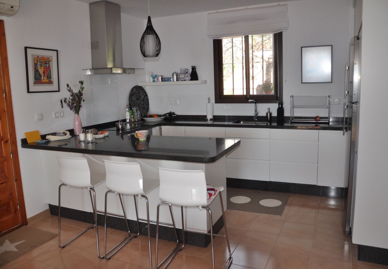 Apartment in Nerja - Hibiscos 50A