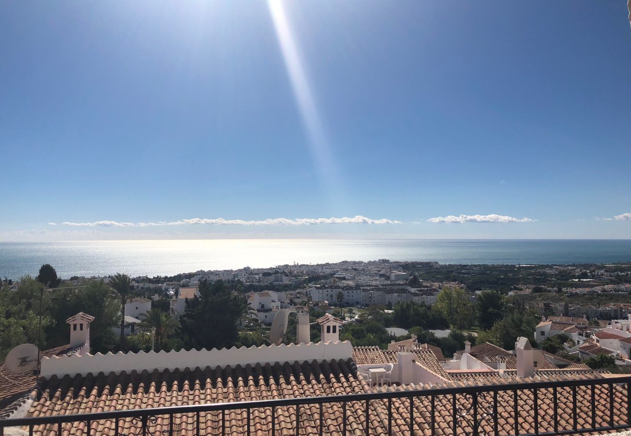 Apartment in Nerja - Hibiscos 50A