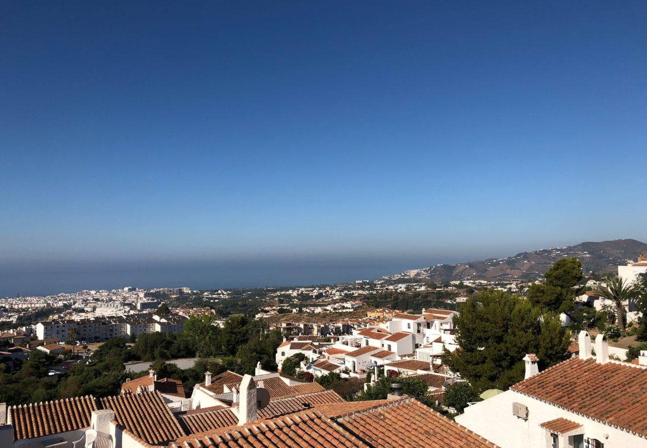 Apartment in Nerja - Hibiscos 50A