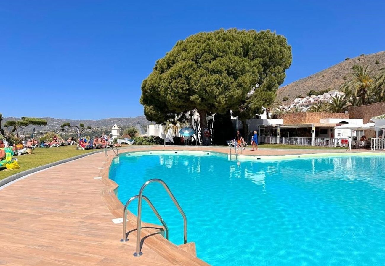 Apartment in Nerja - Hibiscos 50A