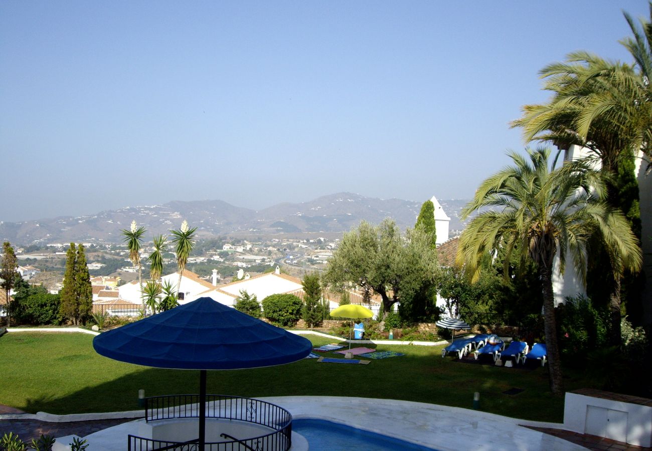 Apartment in Nerja - Hibiscos 50A