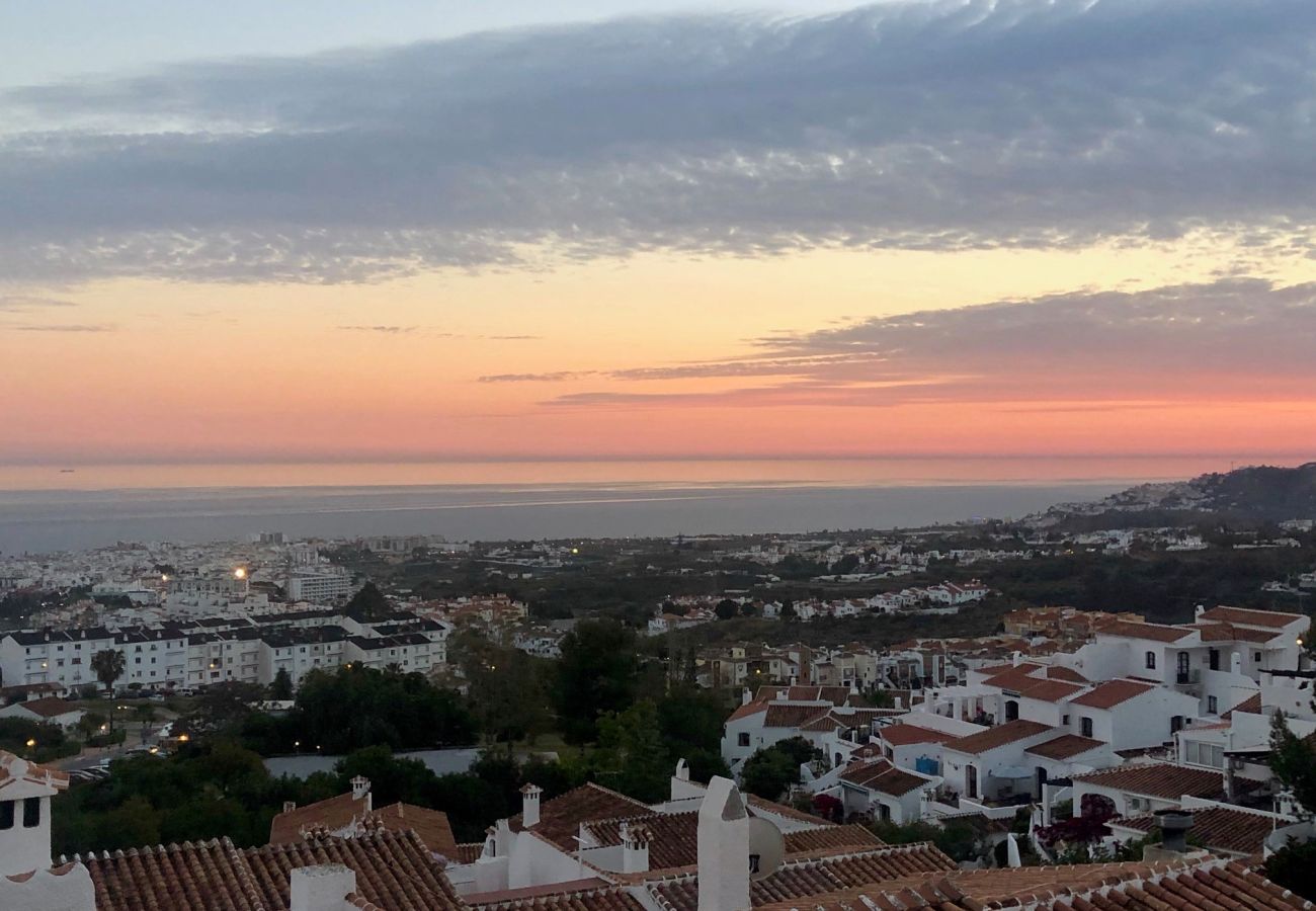 Apartment in Nerja - Hibiscos 50B