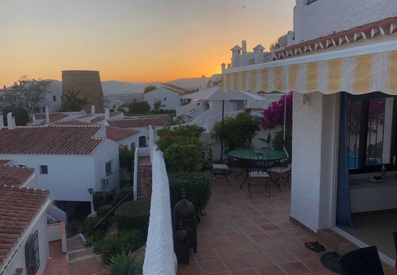 Apartment in Nerja - Hibiscos 50B