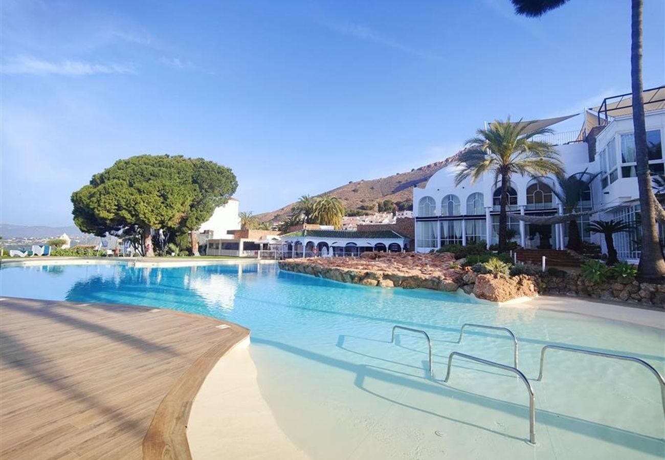 Apartment in Nerja - Hibiscos 50B