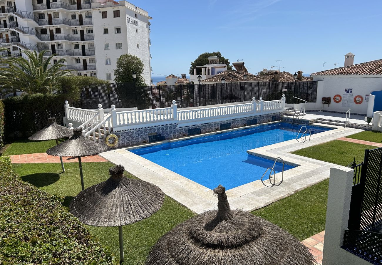 Apartment in Nerja - Verano Azul 72