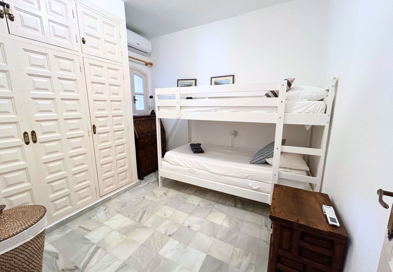 Apartment in Nerja - Verano Azul 72