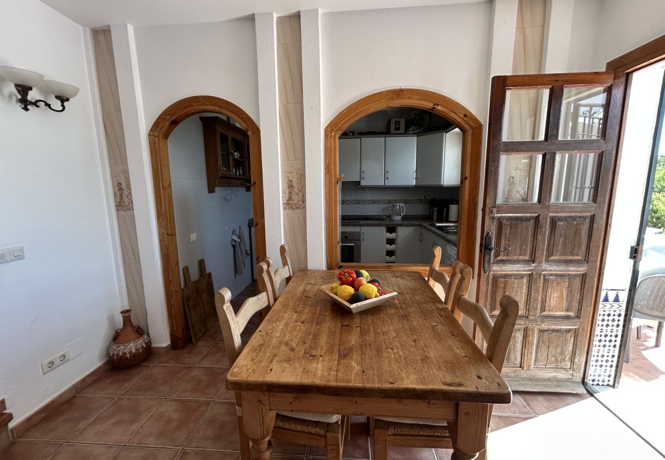 Terraced House in Nerja - Casa Kanovo