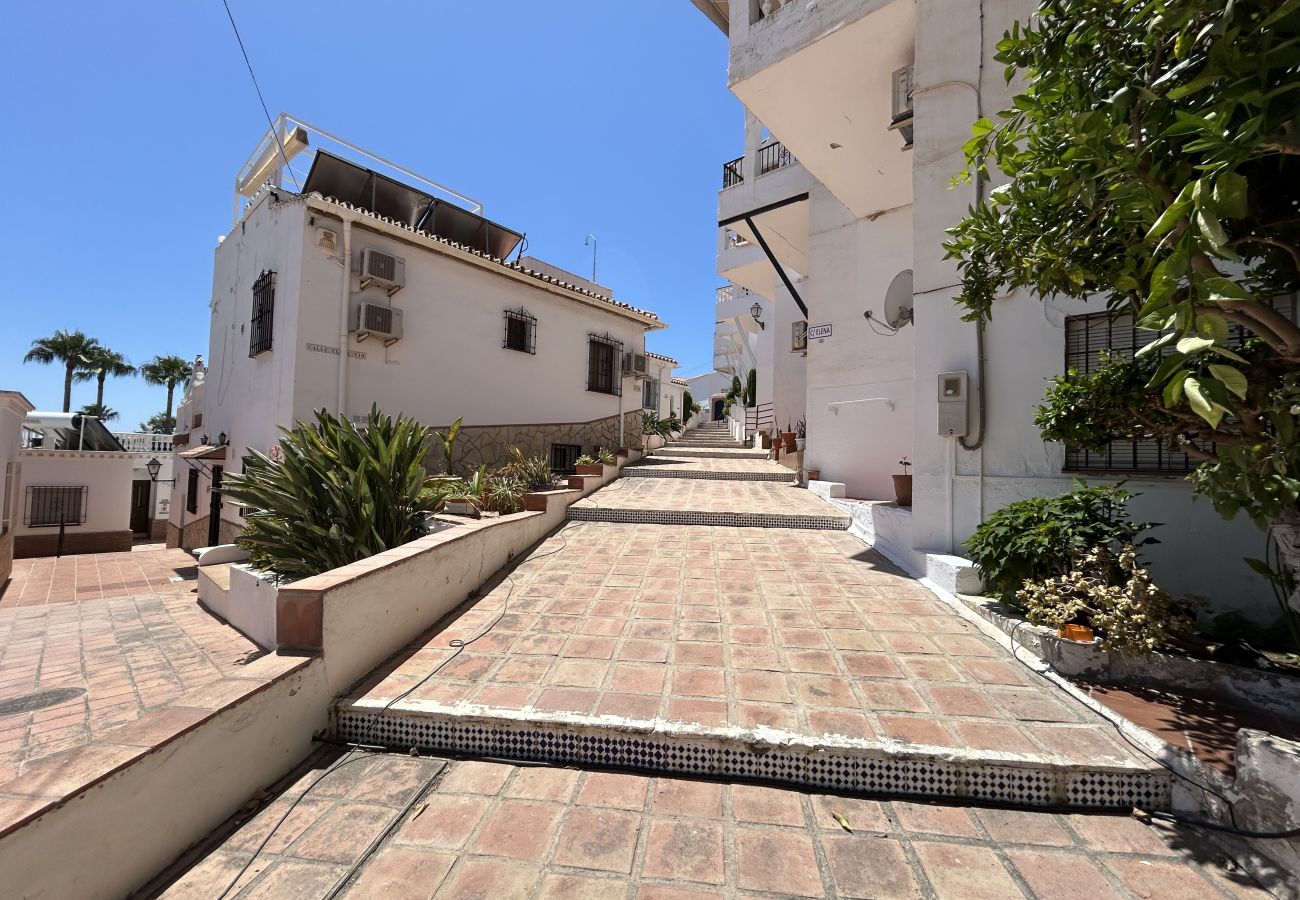 Terraced House in Nerja - Casa Kanovo
