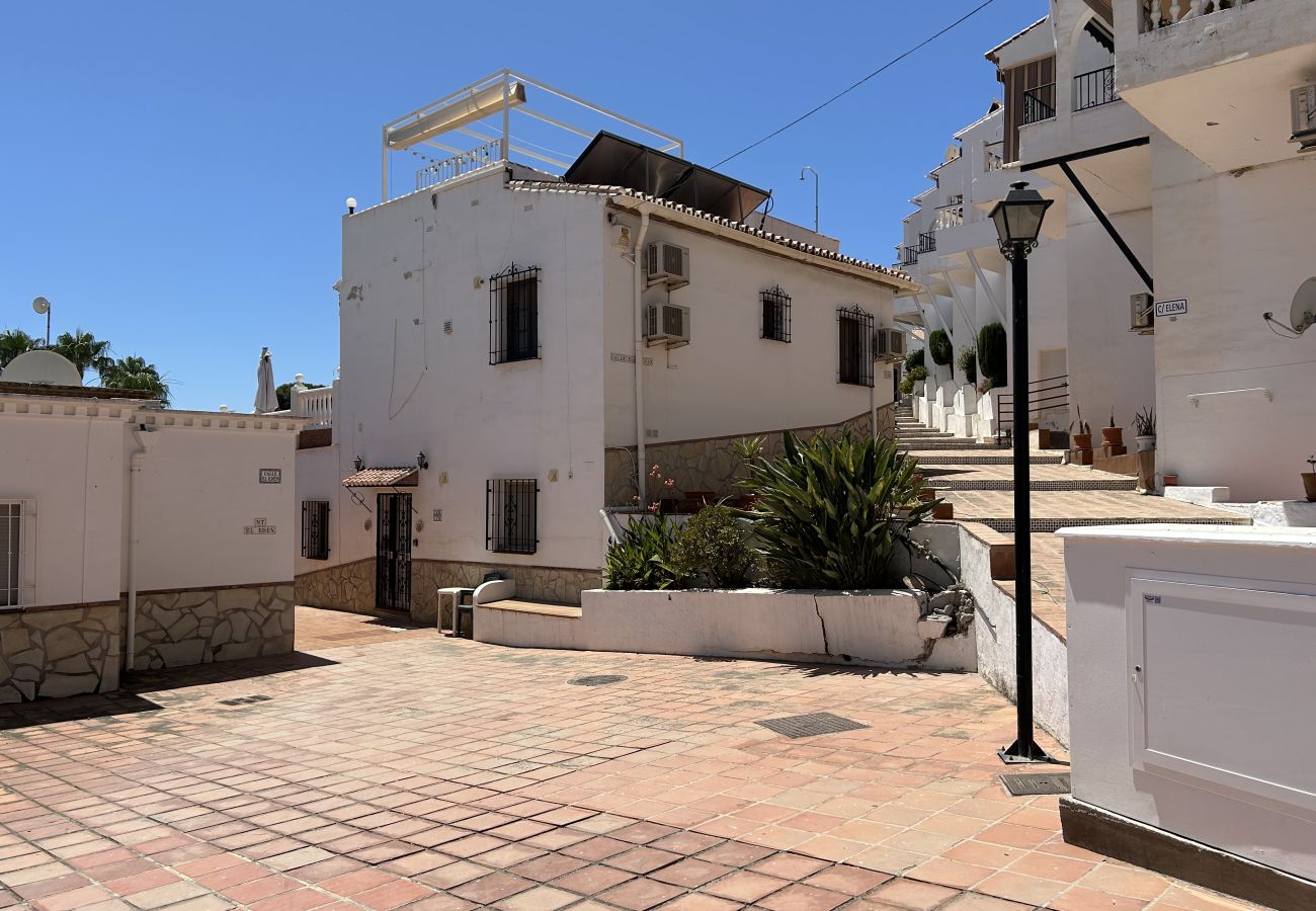Terraced House in Nerja - Casa Kanovo