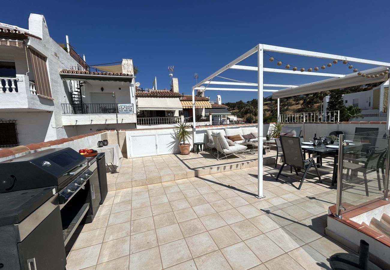 Terraced House in Nerja - Casa Kanovo